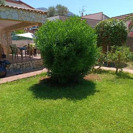 Casa In Giardino A Pochi Passi Dal Mare * Palermo